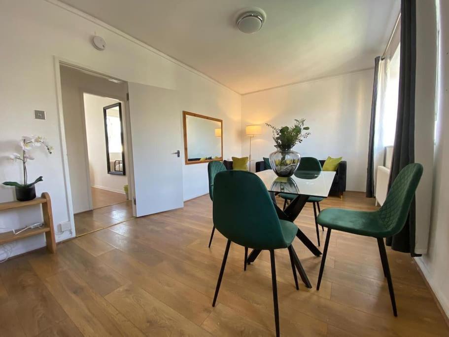 런던 Charming Retreat In Pimlico 아파트 외부 사진