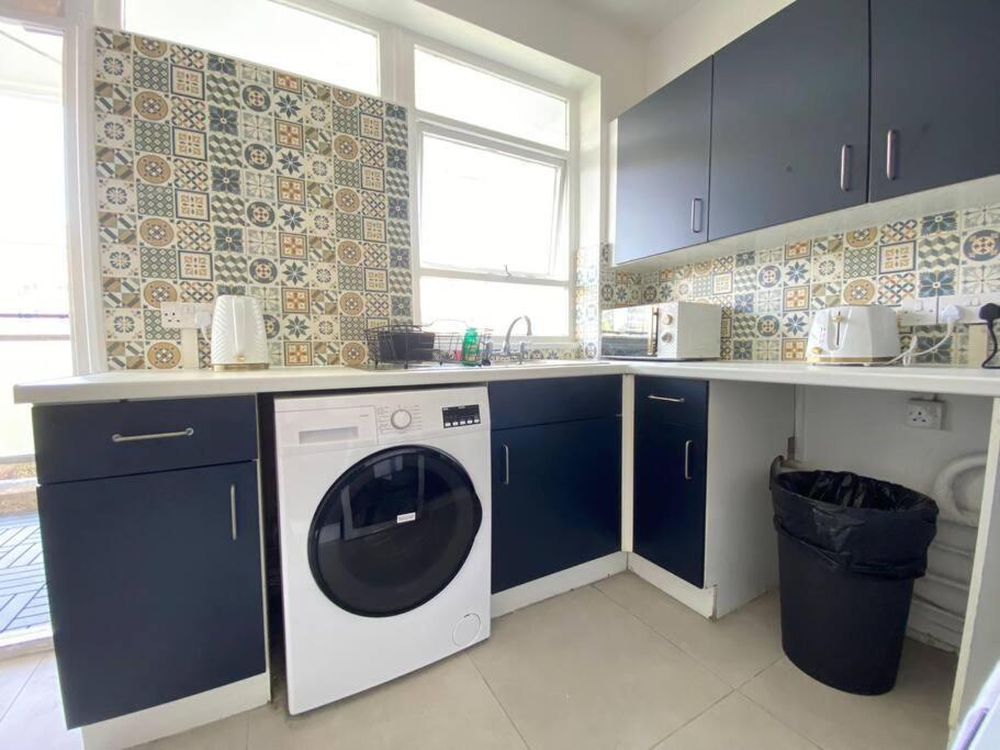 런던 Charming Retreat In Pimlico 아파트 외부 사진
