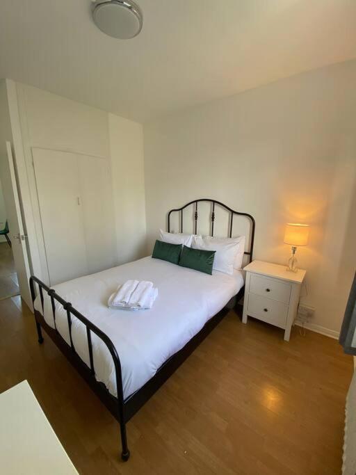 런던 Charming Retreat In Pimlico 아파트 외부 사진
