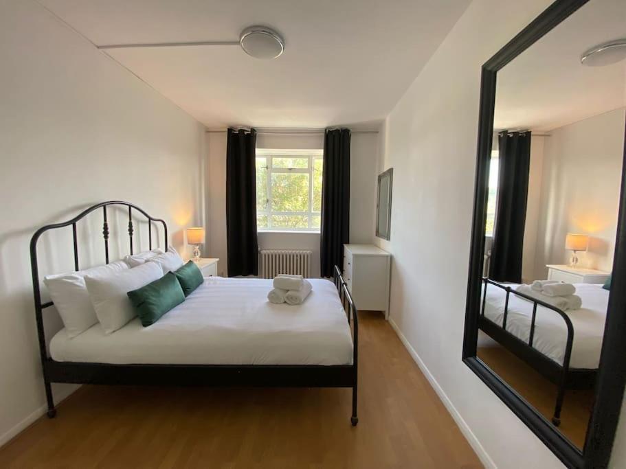 런던 Charming Retreat In Pimlico 아파트 외부 사진